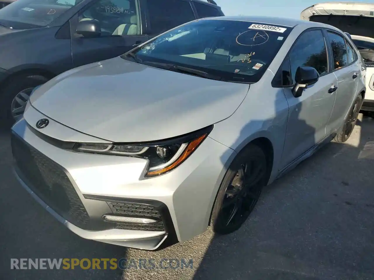 2 Photograph of a damaged car 5YFS4RCE5LP048581 TOYOTA COROLLA 2020