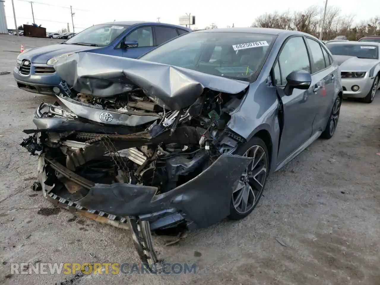 2 Photograph of a damaged car 5YFS4RCE6LP015590 TOYOTA COROLLA 2020