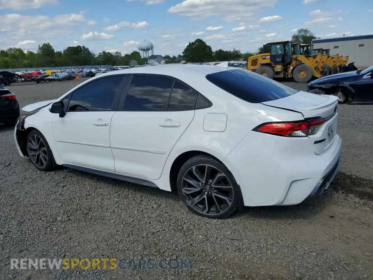 2 Photograph of a damaged car 5YFS4RCE6LP028405 TOYOTA COROLLA 2020
