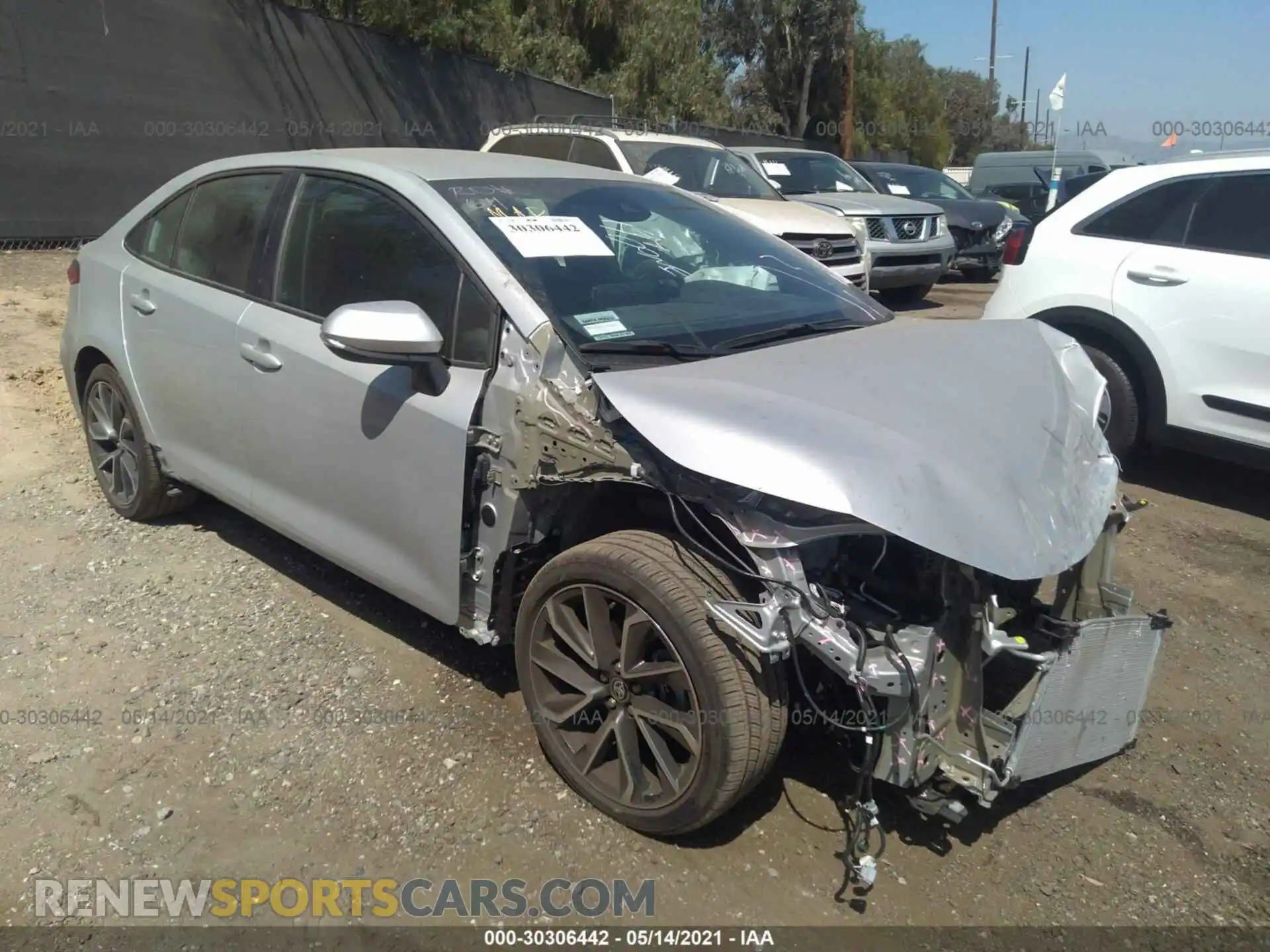 1 Photograph of a damaged car 5YFS4RCE6LP029425 TOYOTA COROLLA 2020