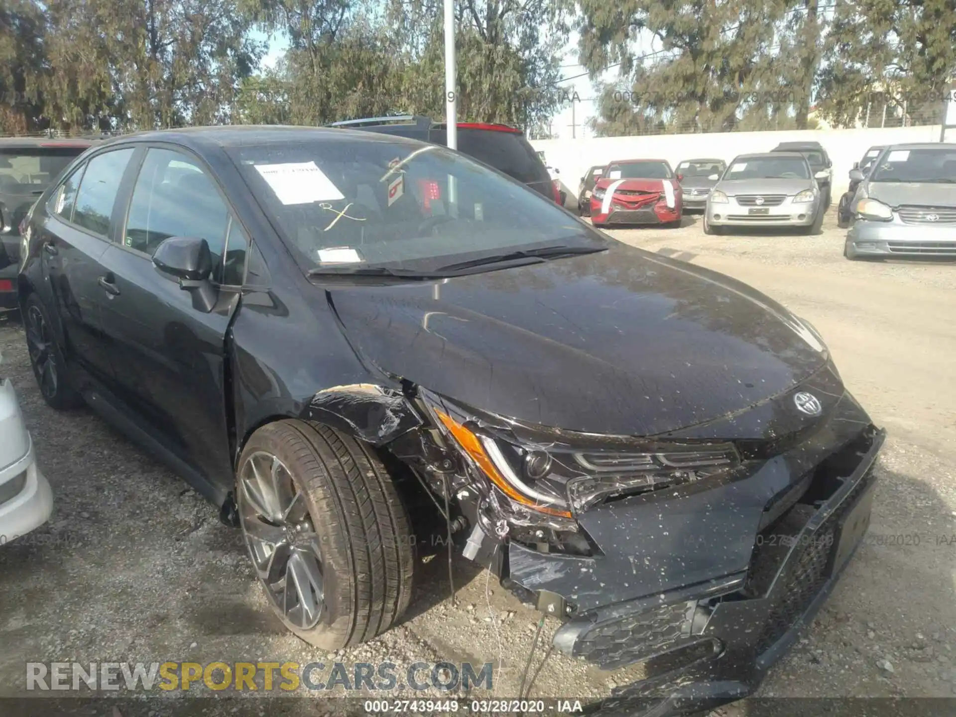 1 Photograph of a damaged car 5YFS4RCE6LP035080 TOYOTA COROLLA 2020