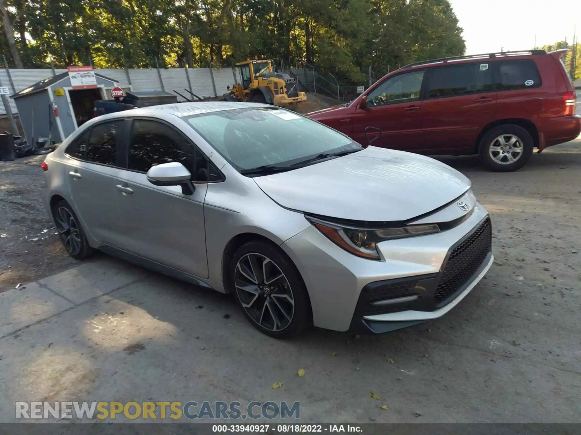 1 Photograph of a damaged car 5YFS4RCE6LP036360 TOYOTA COROLLA 2020