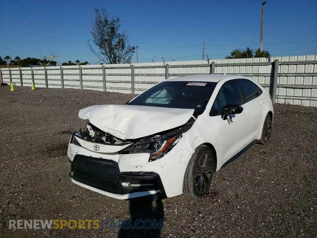 2 Photograph of a damaged car 5YFS4RCE6LP037556 TOYOTA COROLLA 2020