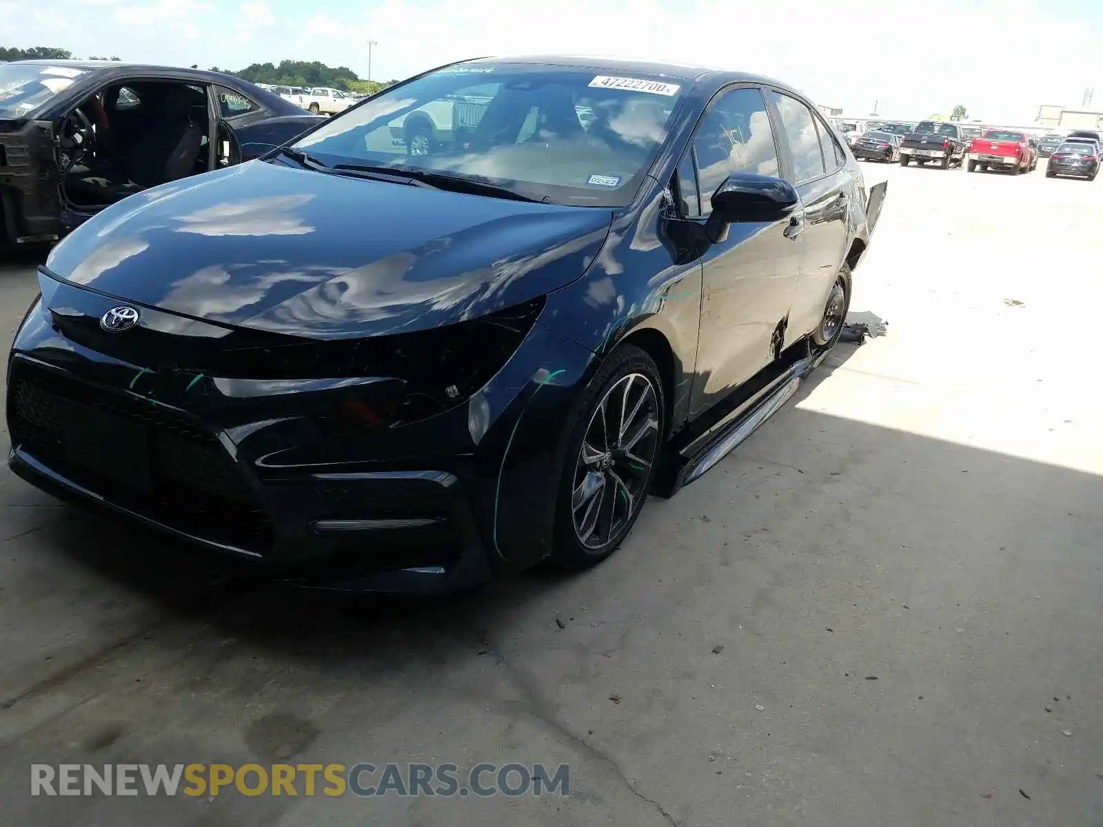2 Photograph of a damaged car 5YFS4RCE6LP043275 TOYOTA COROLLA 2020