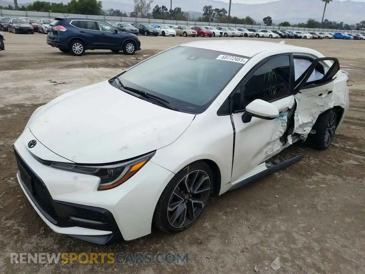 2 Фотография поврежденного автомобиля 5YFS4RCE6LP048346 TOYOTA COROLLA 2020