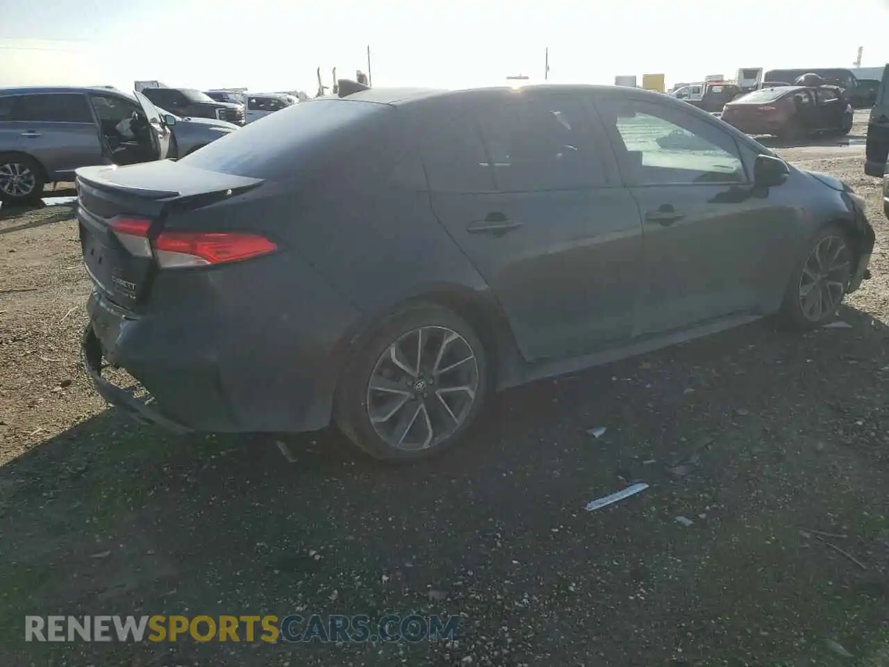 3 Фотография поврежденного автомобиля 5YFS4RCE6LP049075 TOYOTA COROLLA 2020