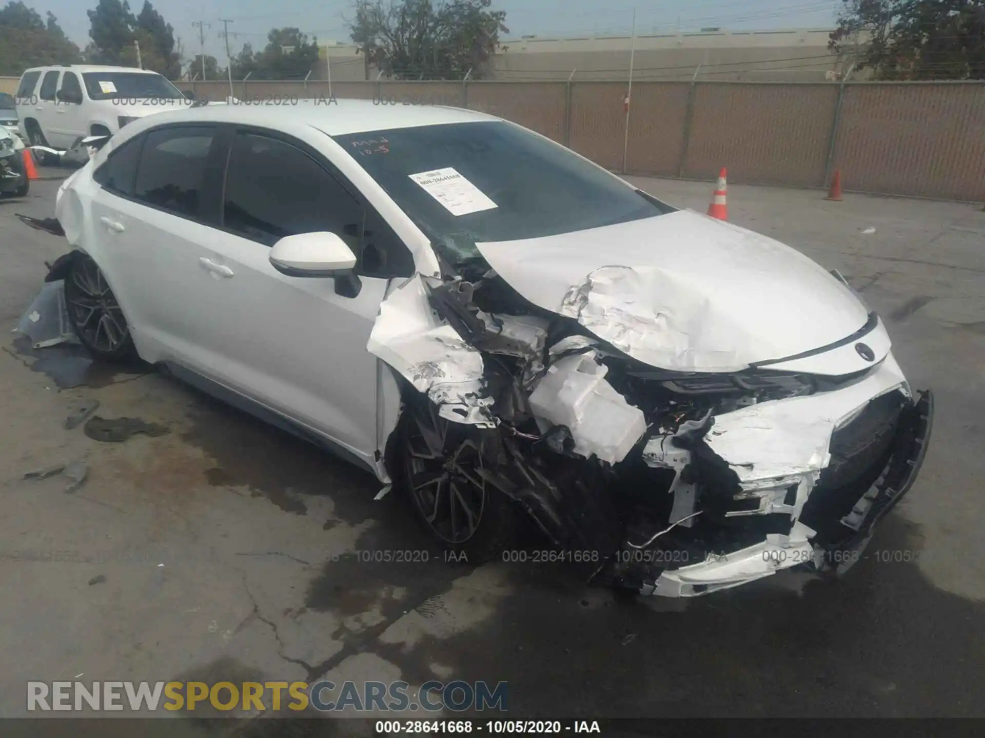 1 Photograph of a damaged car 5YFS4RCE6LP053630 TOYOTA COROLLA 2020