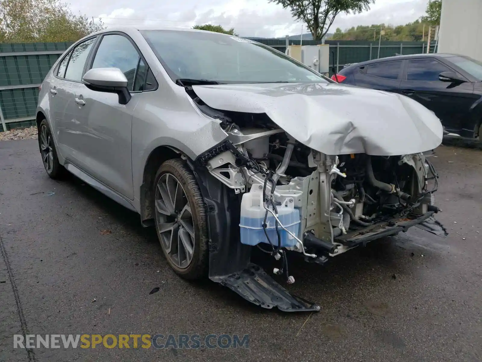 1 Photograph of a damaged car 5YFS4RCE7LP025500 TOYOTA COROLLA 2020