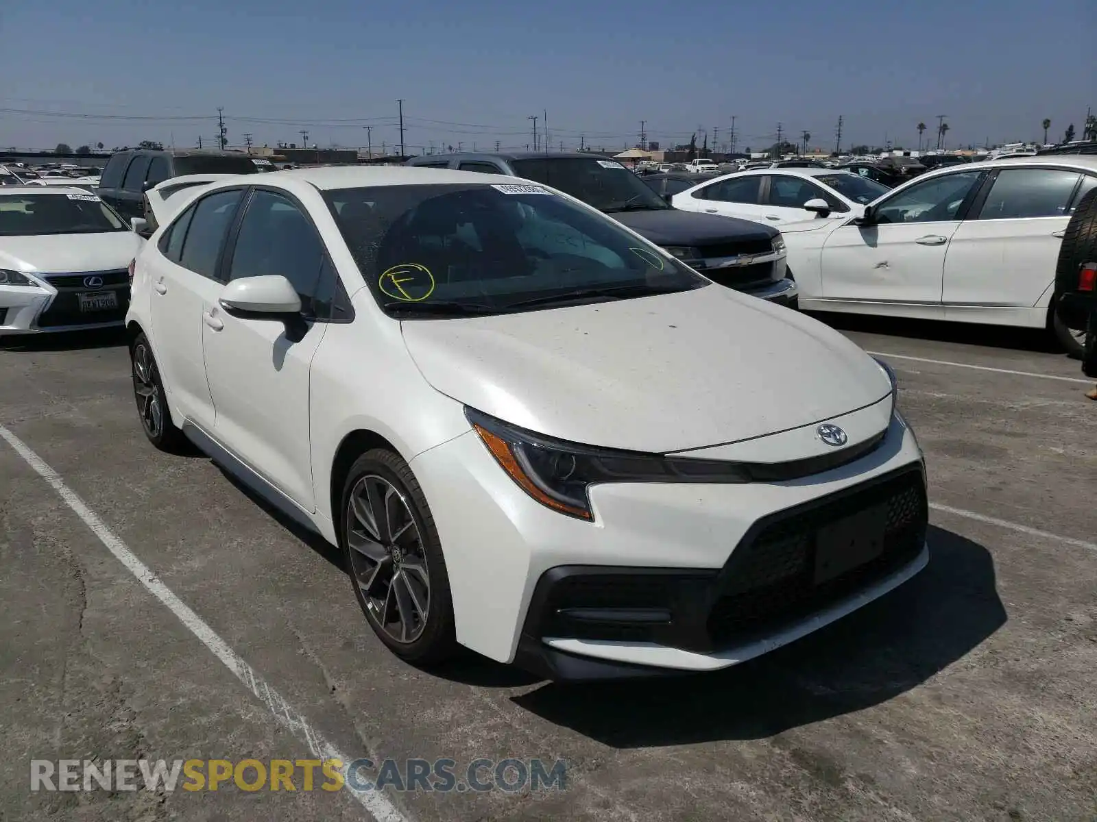 1 Photograph of a damaged car 5YFS4RCE7LP039106 TOYOTA COROLLA 2020