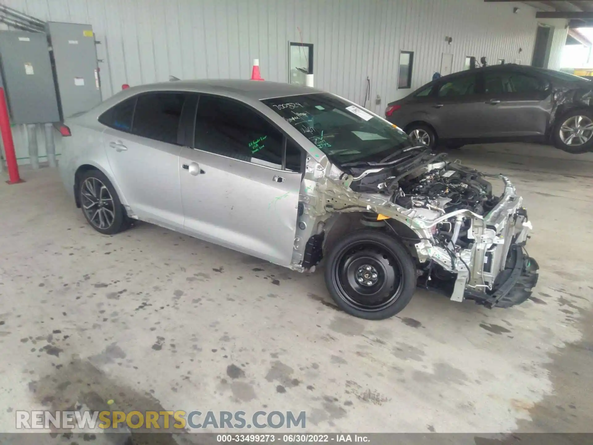 1 Photograph of a damaged car 5YFS4RCE7LP041096 TOYOTA COROLLA 2020