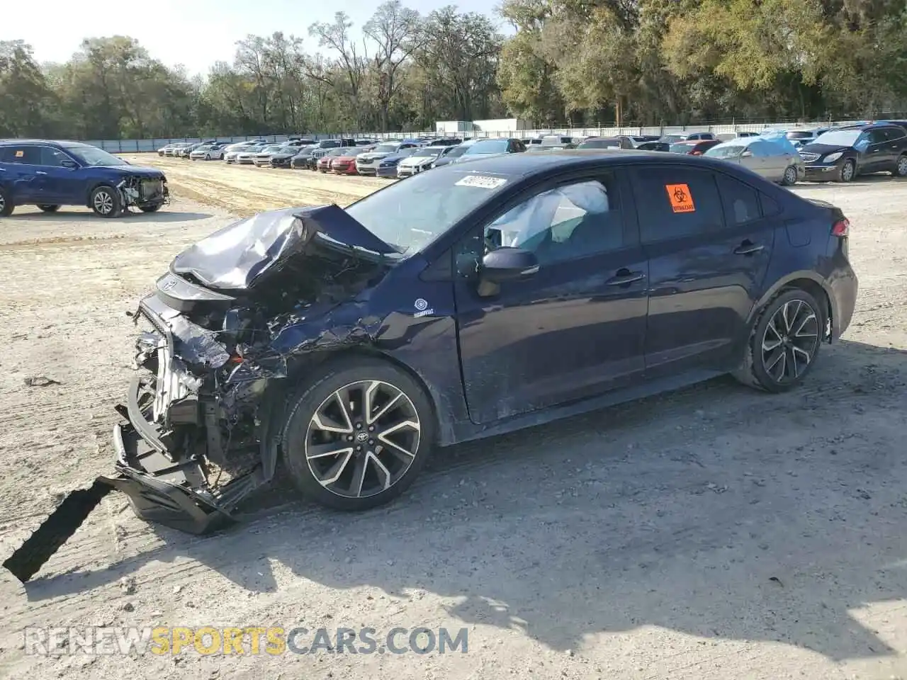 1 Photograph of a damaged car 5YFS4RCE7LP051711 TOYOTA COROLLA 2020