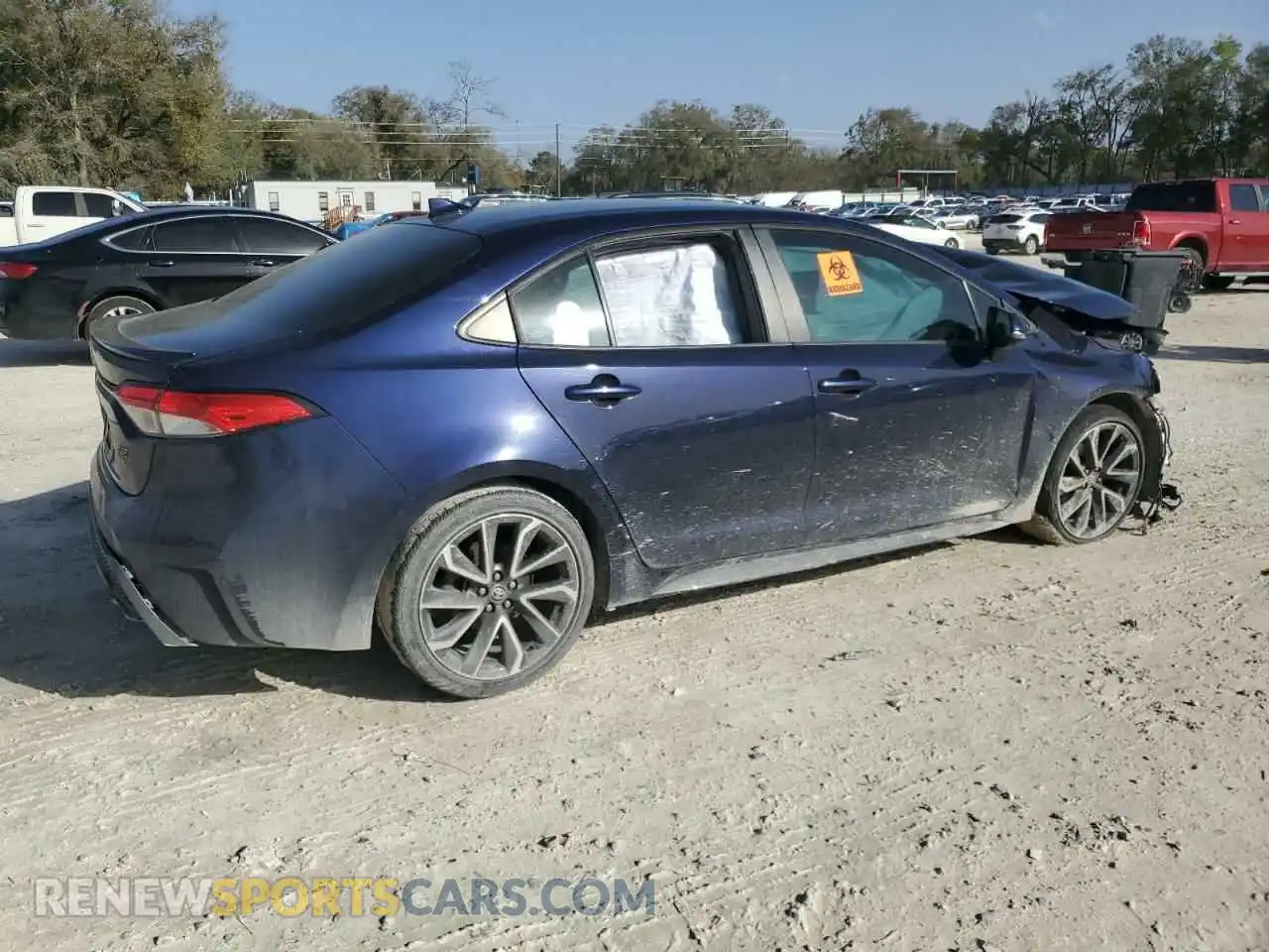 3 Photograph of a damaged car 5YFS4RCE7LP051711 TOYOTA COROLLA 2020
