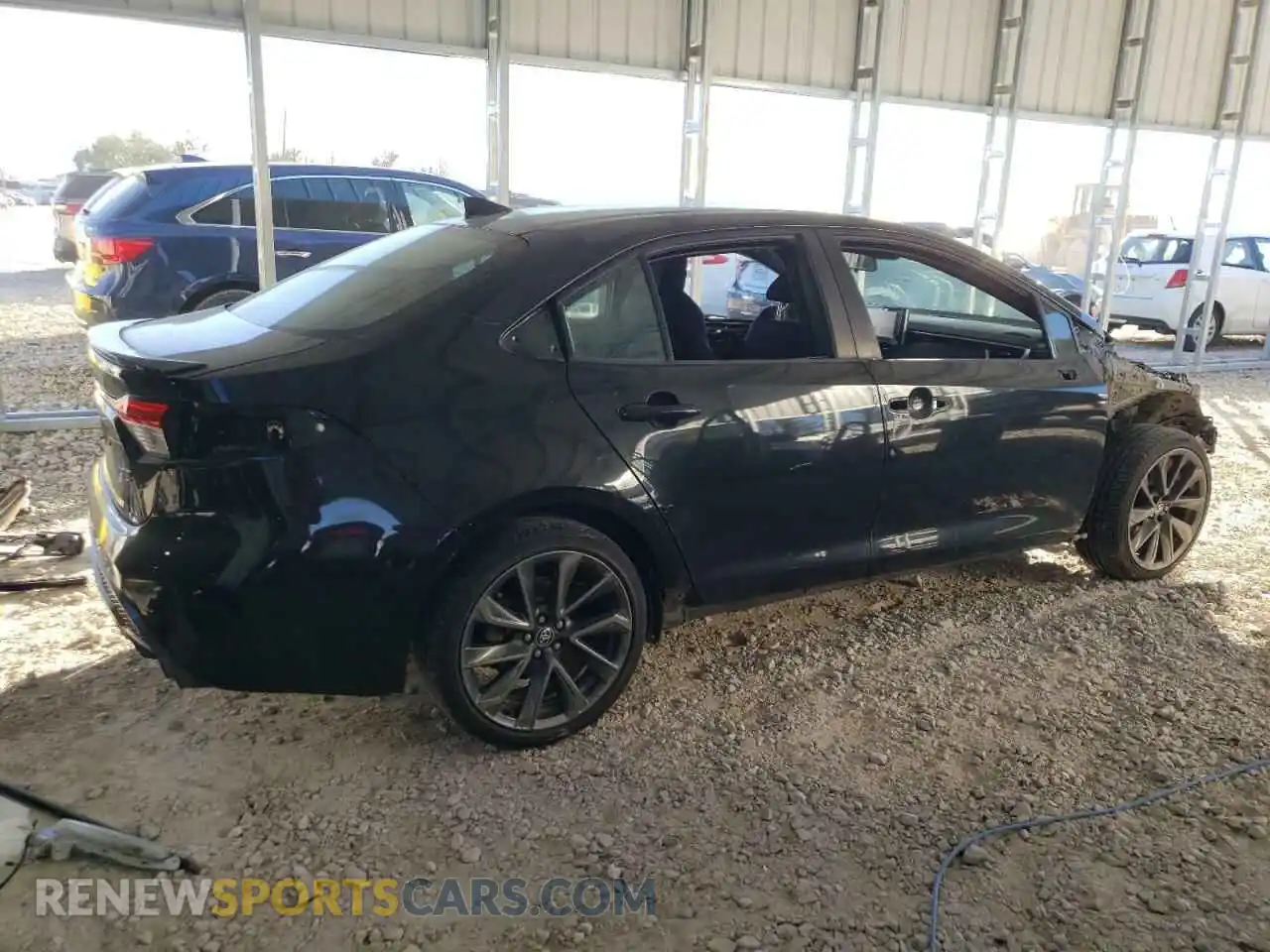 3 Photograph of a damaged car 5YFS4RCE8LP008396 TOYOTA COROLLA 2020