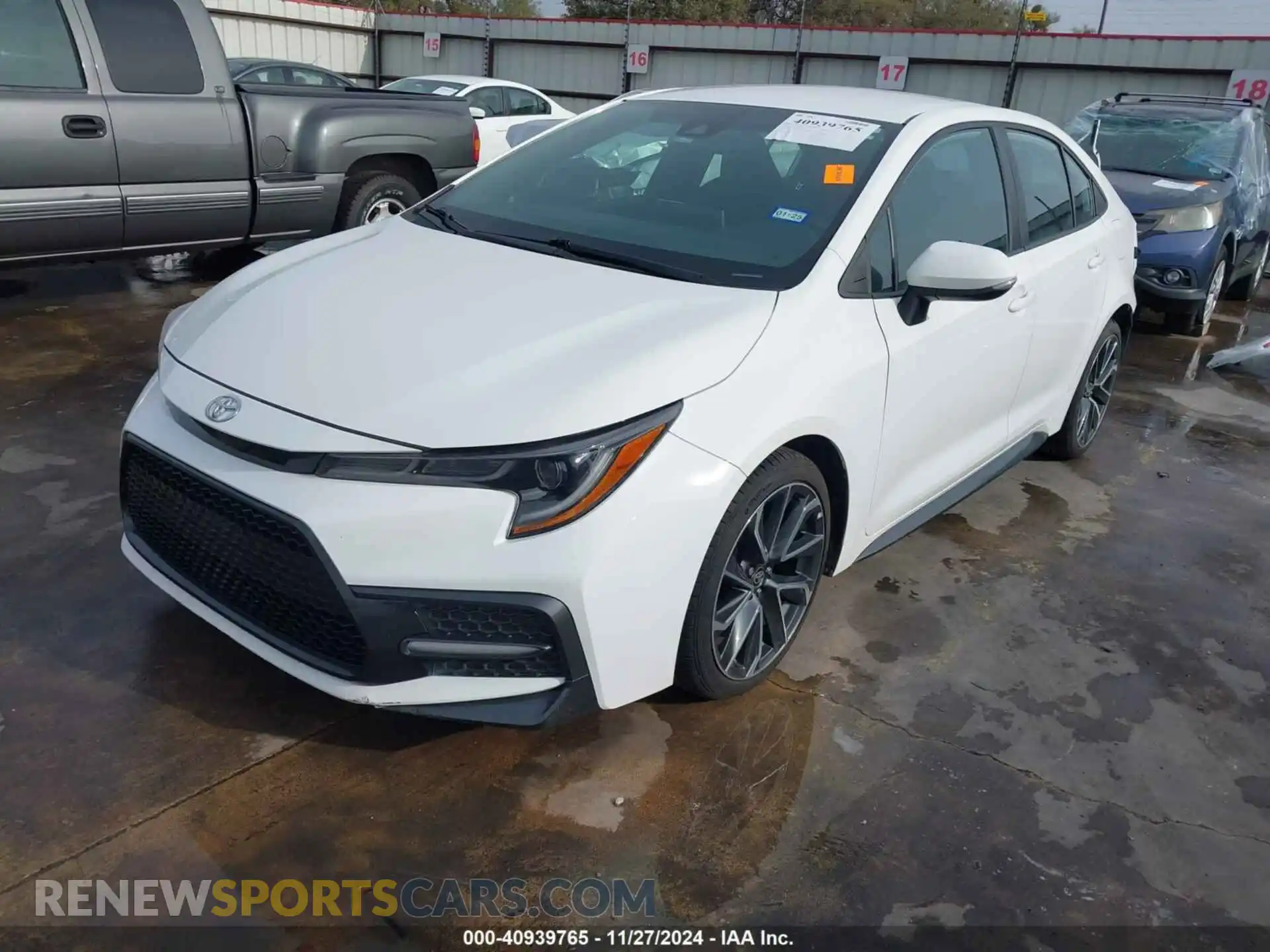 2 Photograph of a damaged car 5YFS4RCE8LP015297 TOYOTA COROLLA 2020