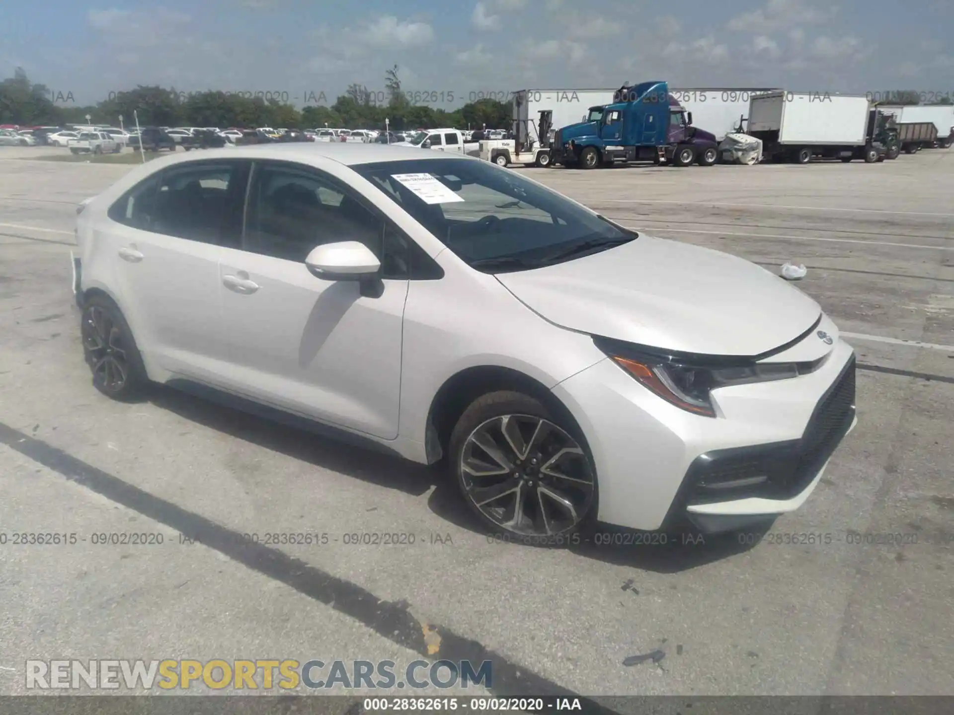 1 Photograph of a damaged car 5YFS4RCE8LP028017 TOYOTA COROLLA 2020