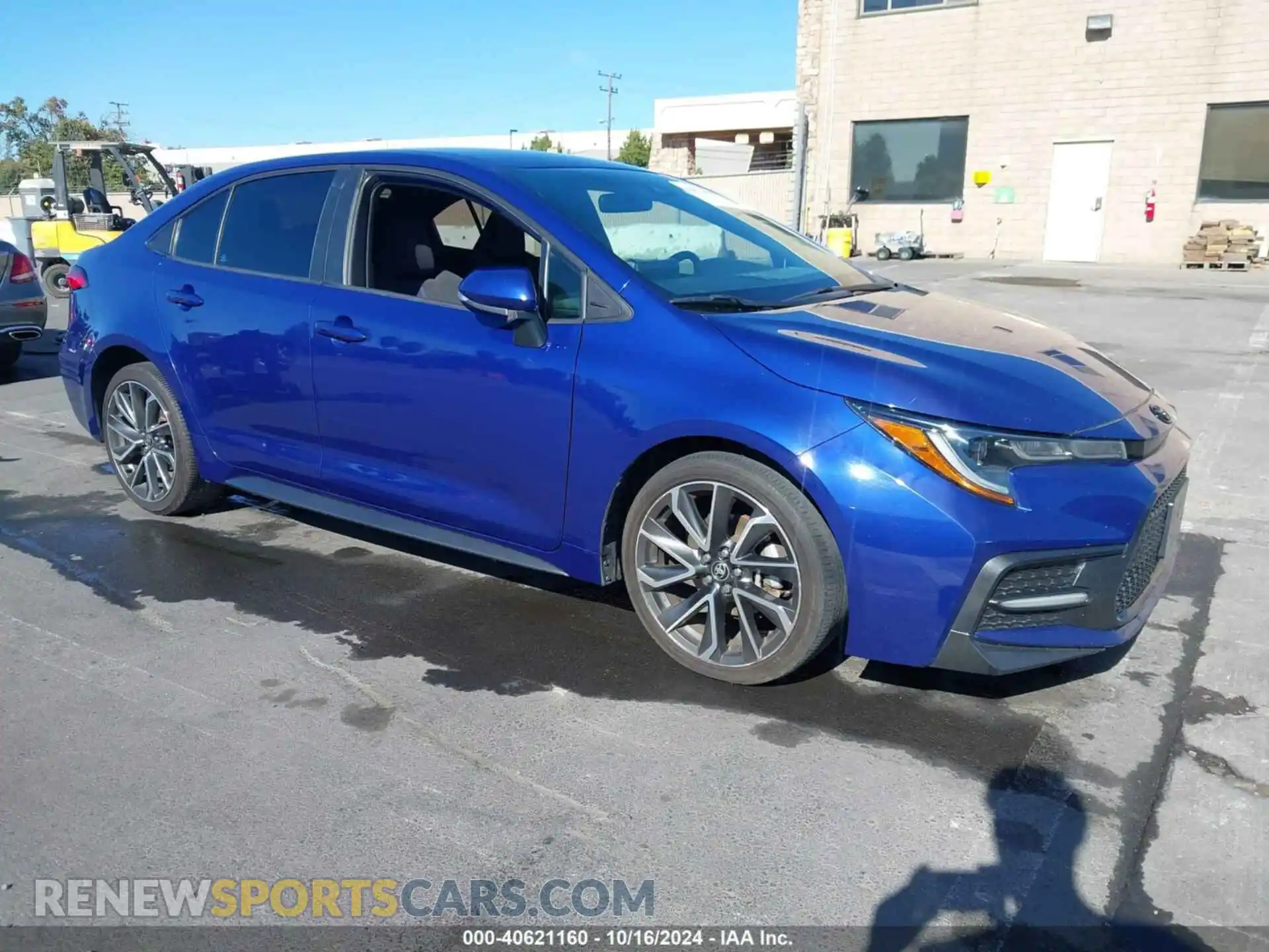 1 Photograph of a damaged car 5YFS4RCE8LP036036 TOYOTA COROLLA 2020