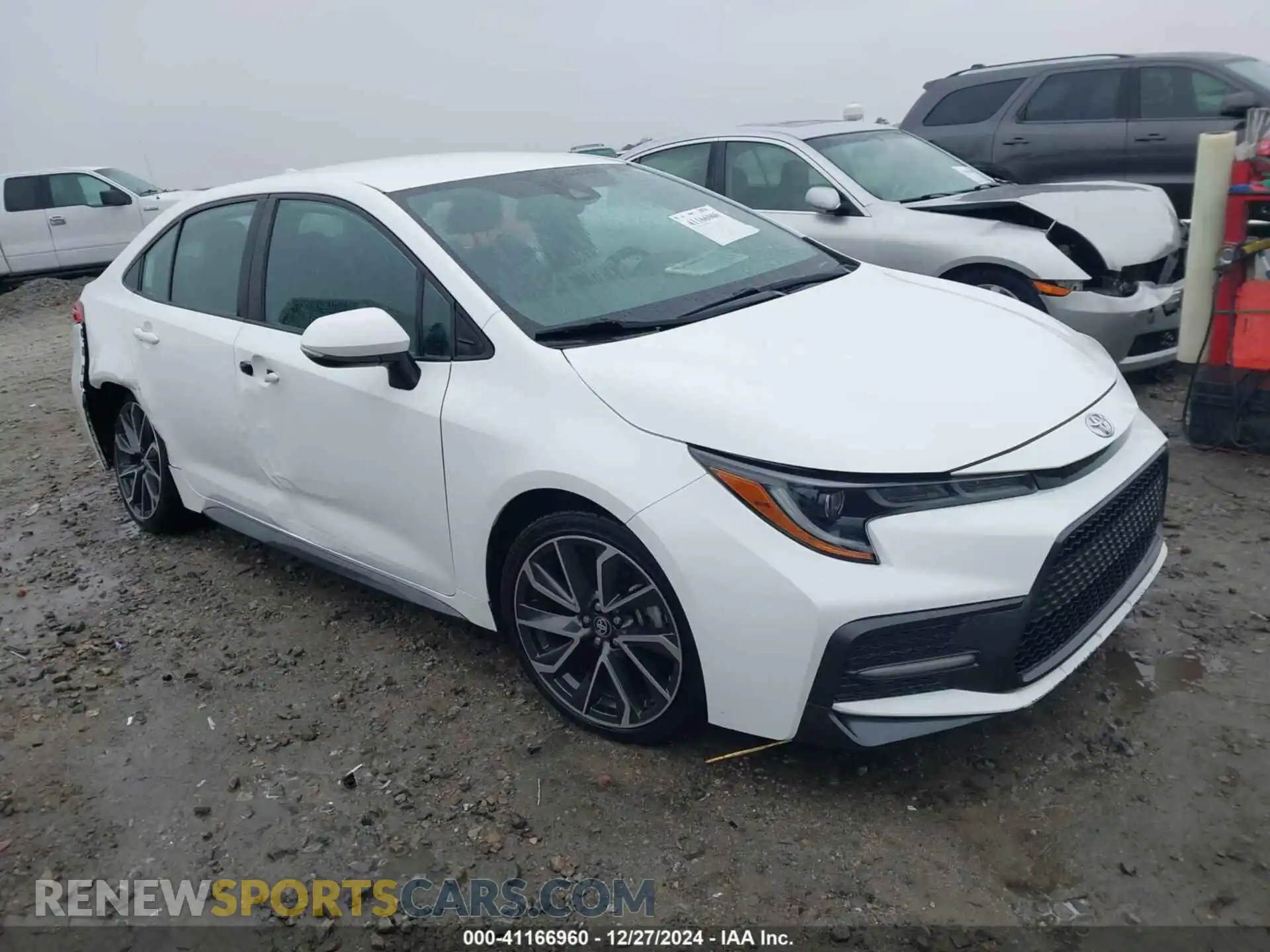 1 Photograph of a damaged car 5YFS4RCE8LP037946 TOYOTA COROLLA 2020