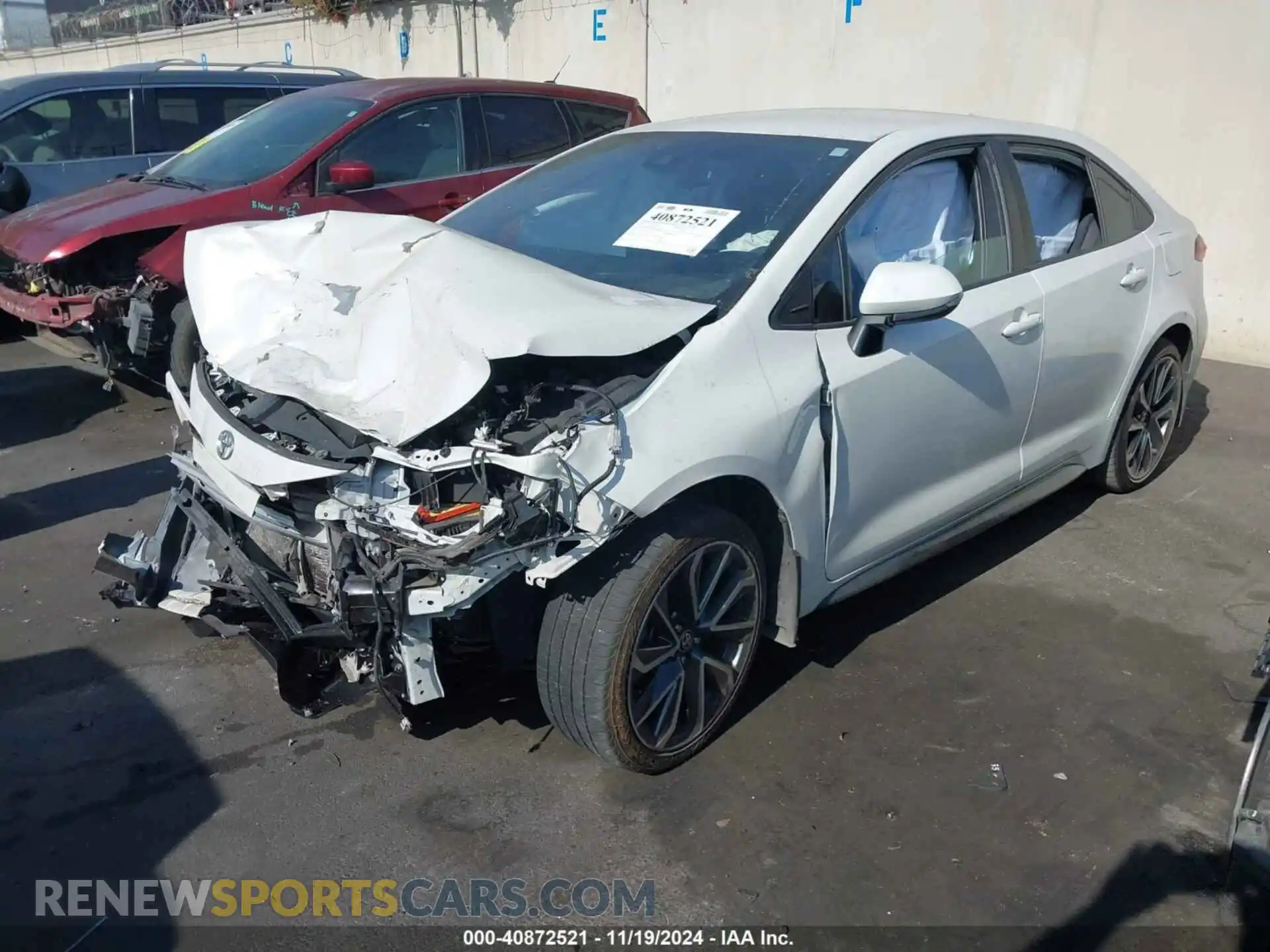 2 Photograph of a damaged car 5YFS4RCE8LP042483 TOYOTA COROLLA 2020