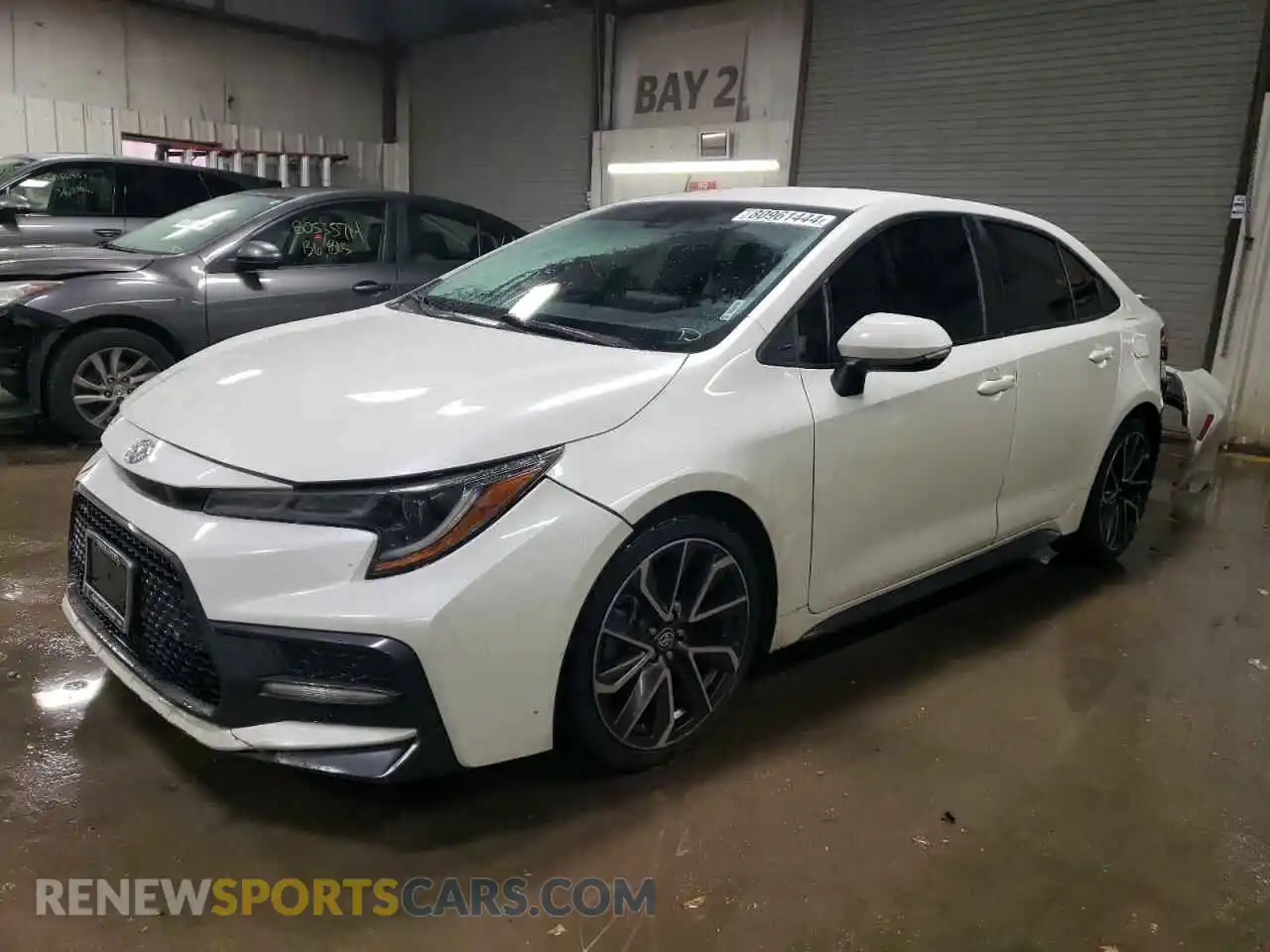 1 Photograph of a damaged car 5YFS4RCE8LP048817 TOYOTA COROLLA 2020