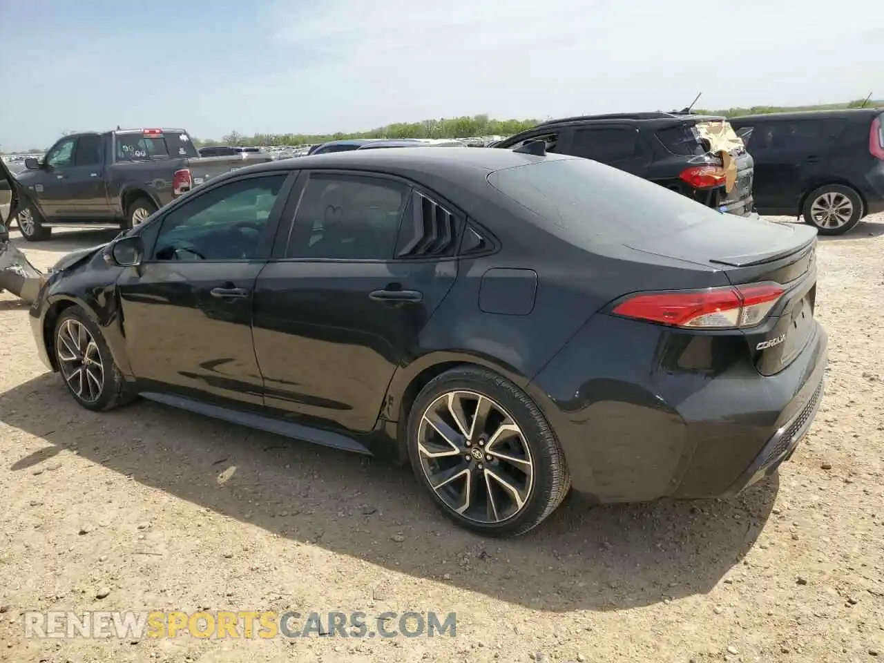 2 Photograph of a damaged car 5YFS4RCE8LP053354 TOYOTA COROLLA 2020