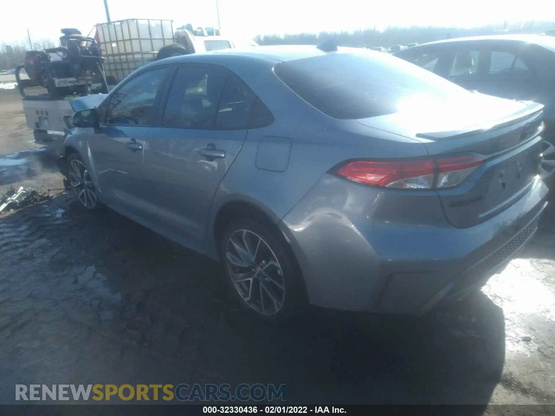 3 Photograph of a damaged car 5YFS4RCE8LP053841 TOYOTA COROLLA 2020