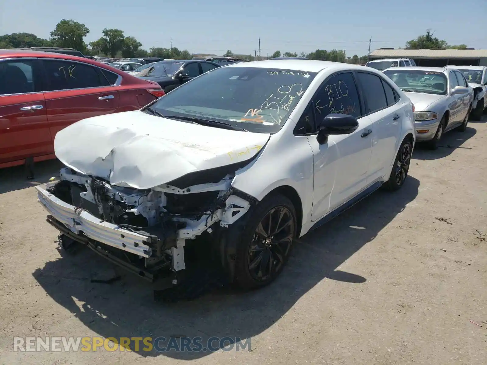 2 Photograph of a damaged car 5YFS4RCE8LP054147 TOYOTA COROLLA 2020