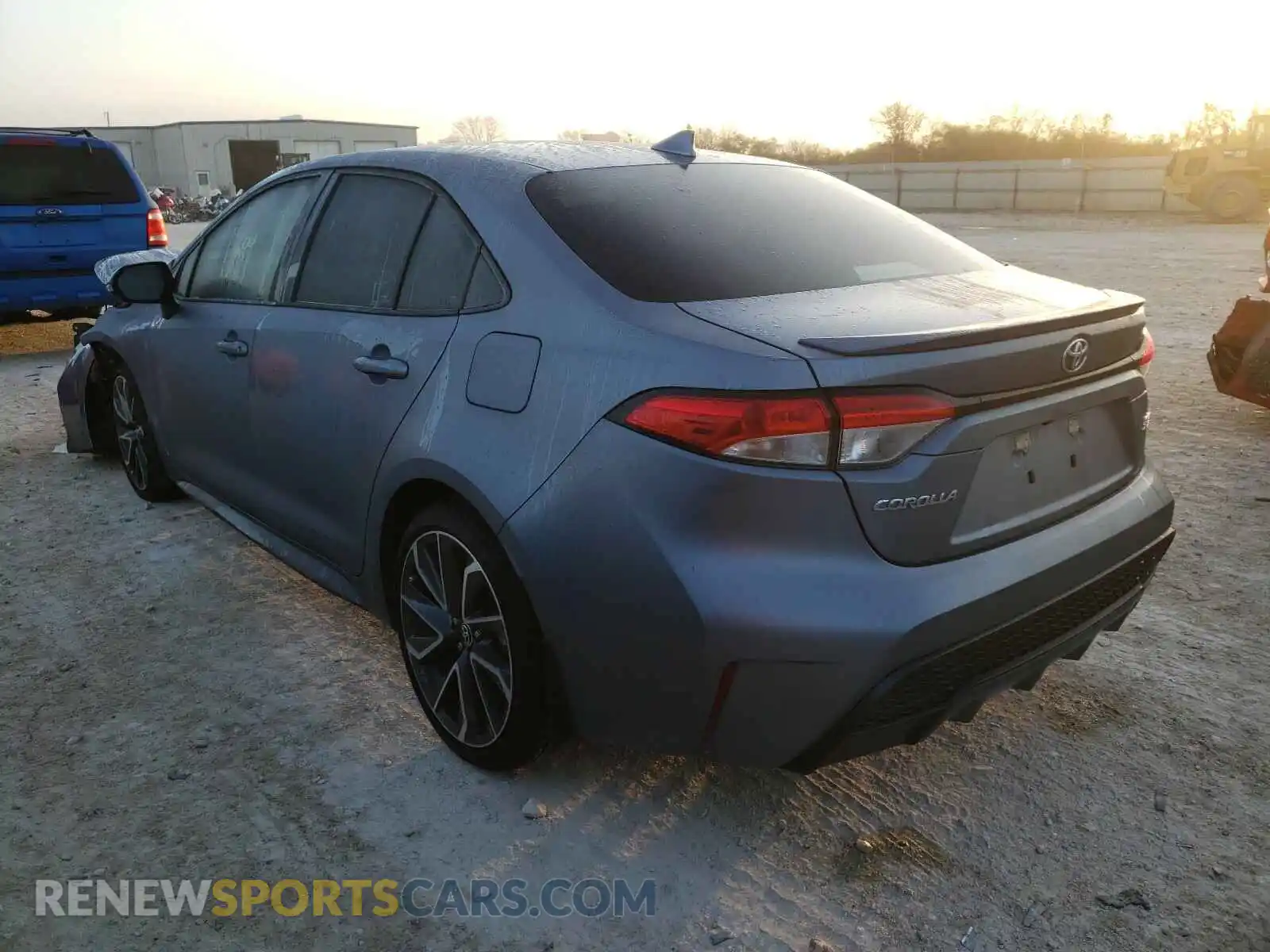 3 Photograph of a damaged car 5YFS4RCE9LP007919 TOYOTA COROLLA 2020