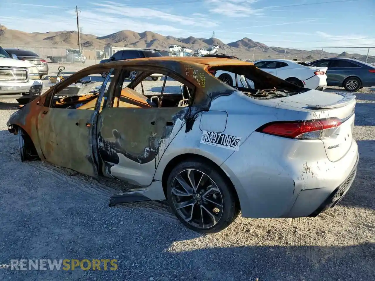 2 Photograph of a damaged car 5YFS4RCE9LP014966 TOYOTA COROLLA 2020