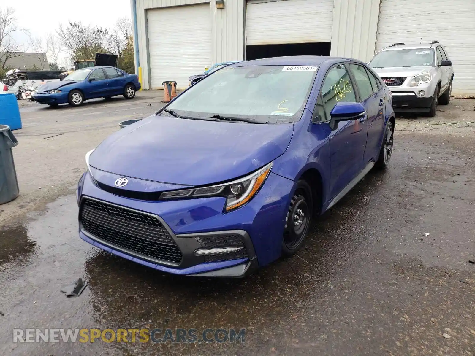 2 Photograph of a damaged car 5YFS4RCE9LP018094 TOYOTA COROLLA 2020