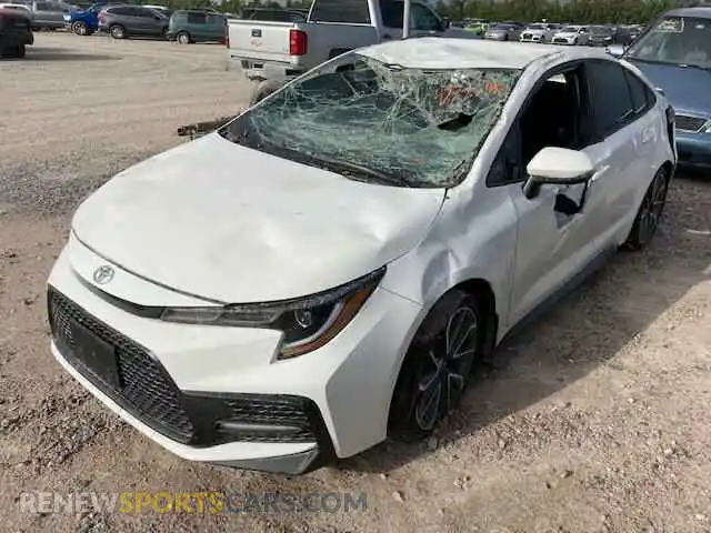 2 Photograph of a damaged car 5YFS4RCE9LP019472 TOYOTA COROLLA 2020