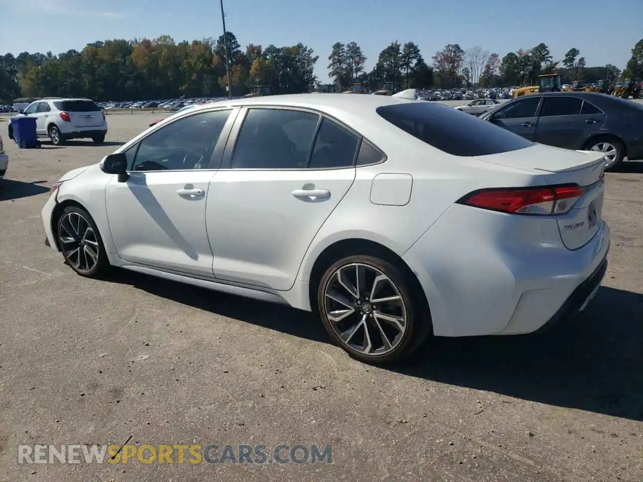 2 Photograph of a damaged car 5YFS4RCE9LP033789 TOYOTA COROLLA 2020