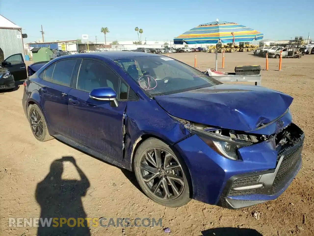 1 Photograph of a damaged car 5YFS4RCE9LP035137 TOYOTA COROLLA 2020