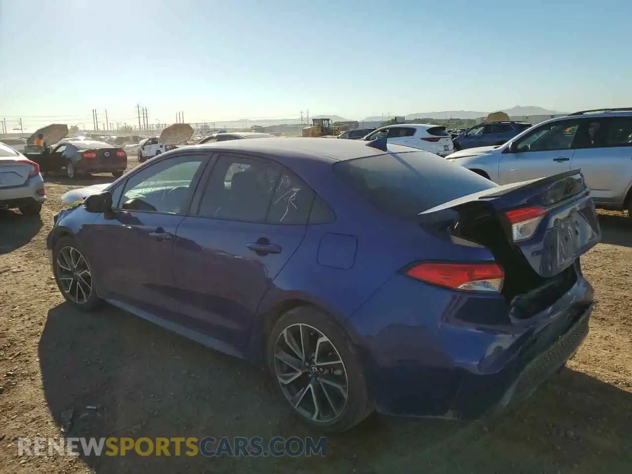 3 Photograph of a damaged car 5YFS4RCE9LP035137 TOYOTA COROLLA 2020