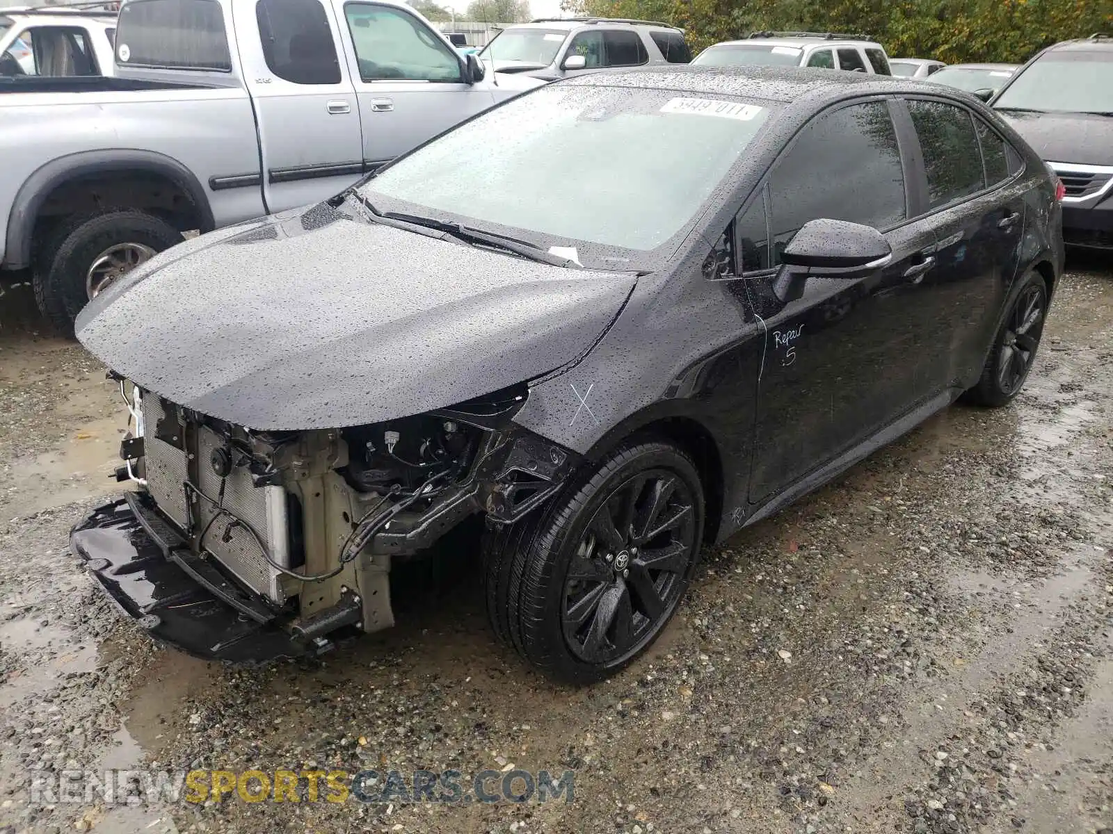 2 Photograph of a damaged car 5YFS4RCE9LP035753 TOYOTA COROLLA 2020
