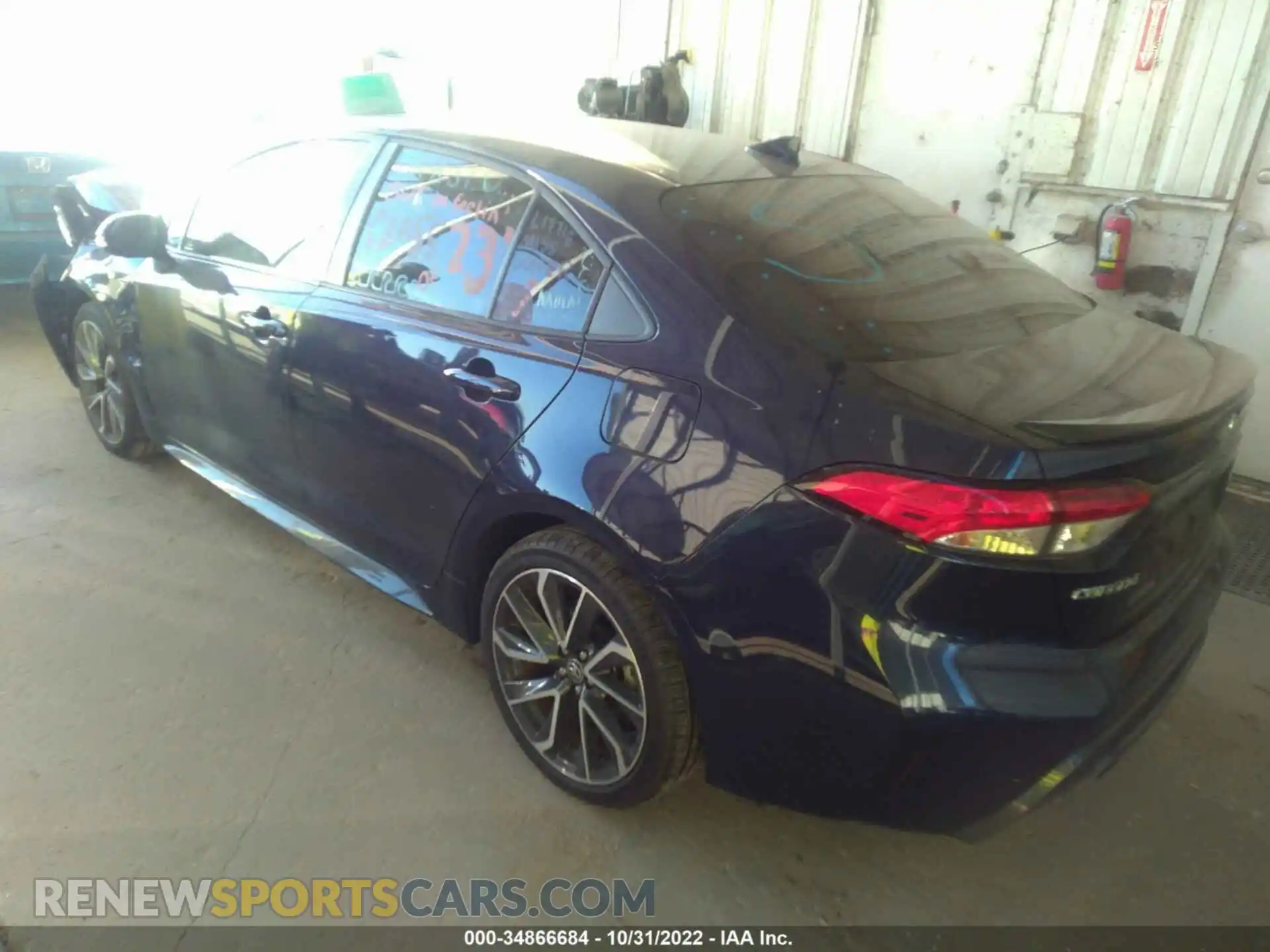 3 Photograph of a damaged car 5YFS4RCE9LP039611 TOYOTA COROLLA 2020