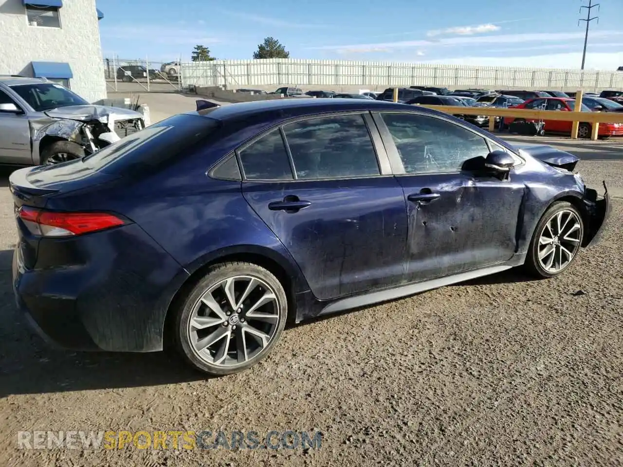 3 Photograph of a damaged car 5YFS4RCE9LP049331 TOYOTA COROLLA 2020