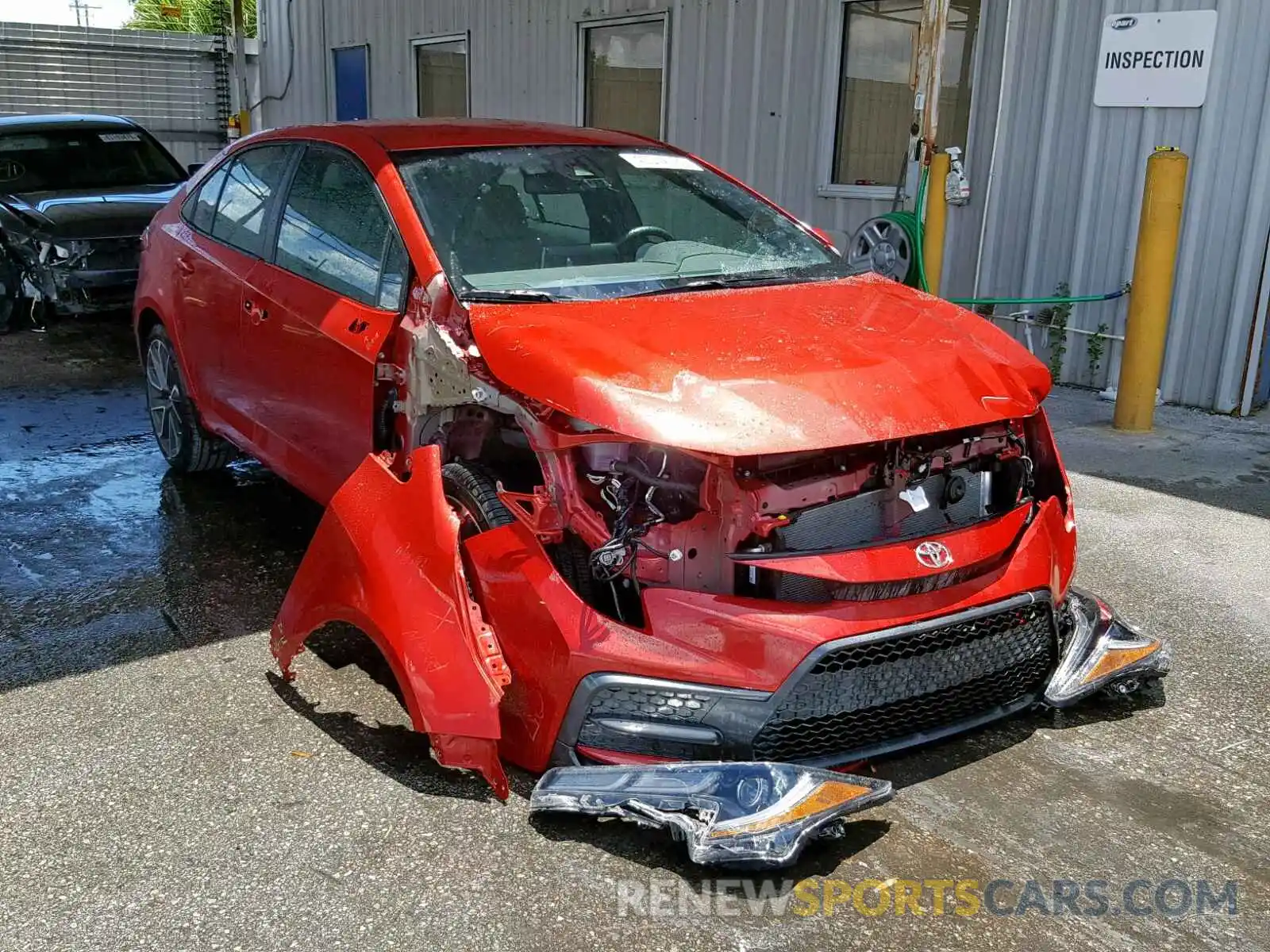 1 Photograph of a damaged car 5YFS4RCEXLP001370 TOYOTA COROLLA 2020