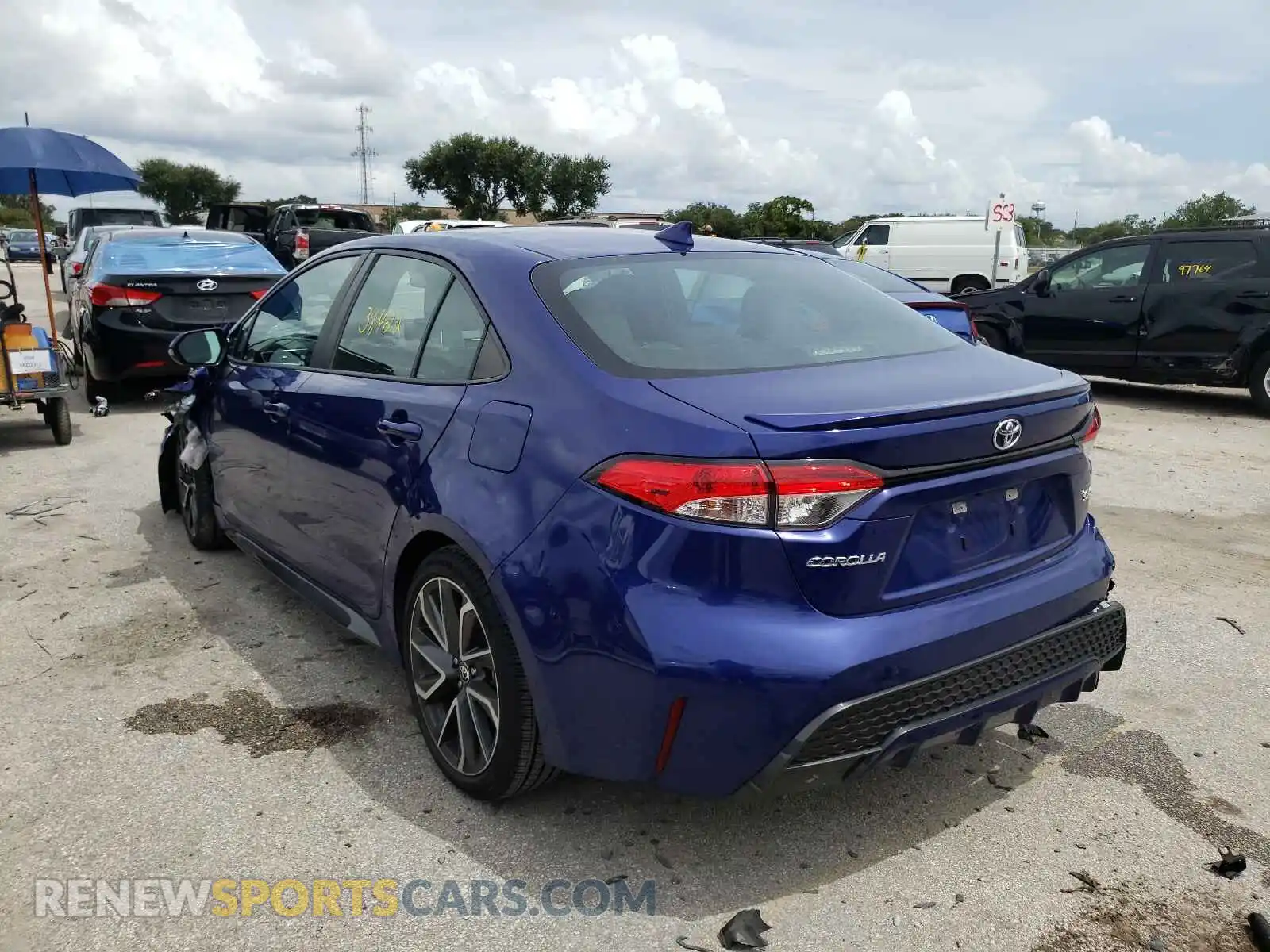 3 Photograph of a damaged car 5YFS4RCEXLP026446 TOYOTA COROLLA 2020
