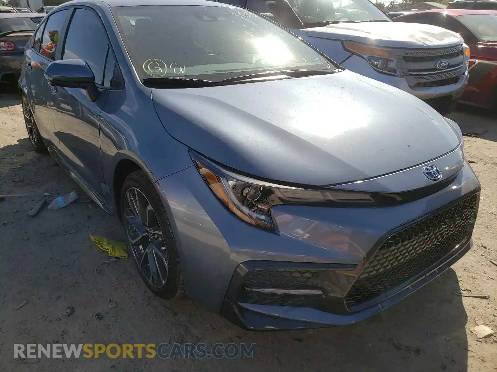 1 Photograph of a damaged car 5YFS4RCEXLP028813 TOYOTA COROLLA 2020