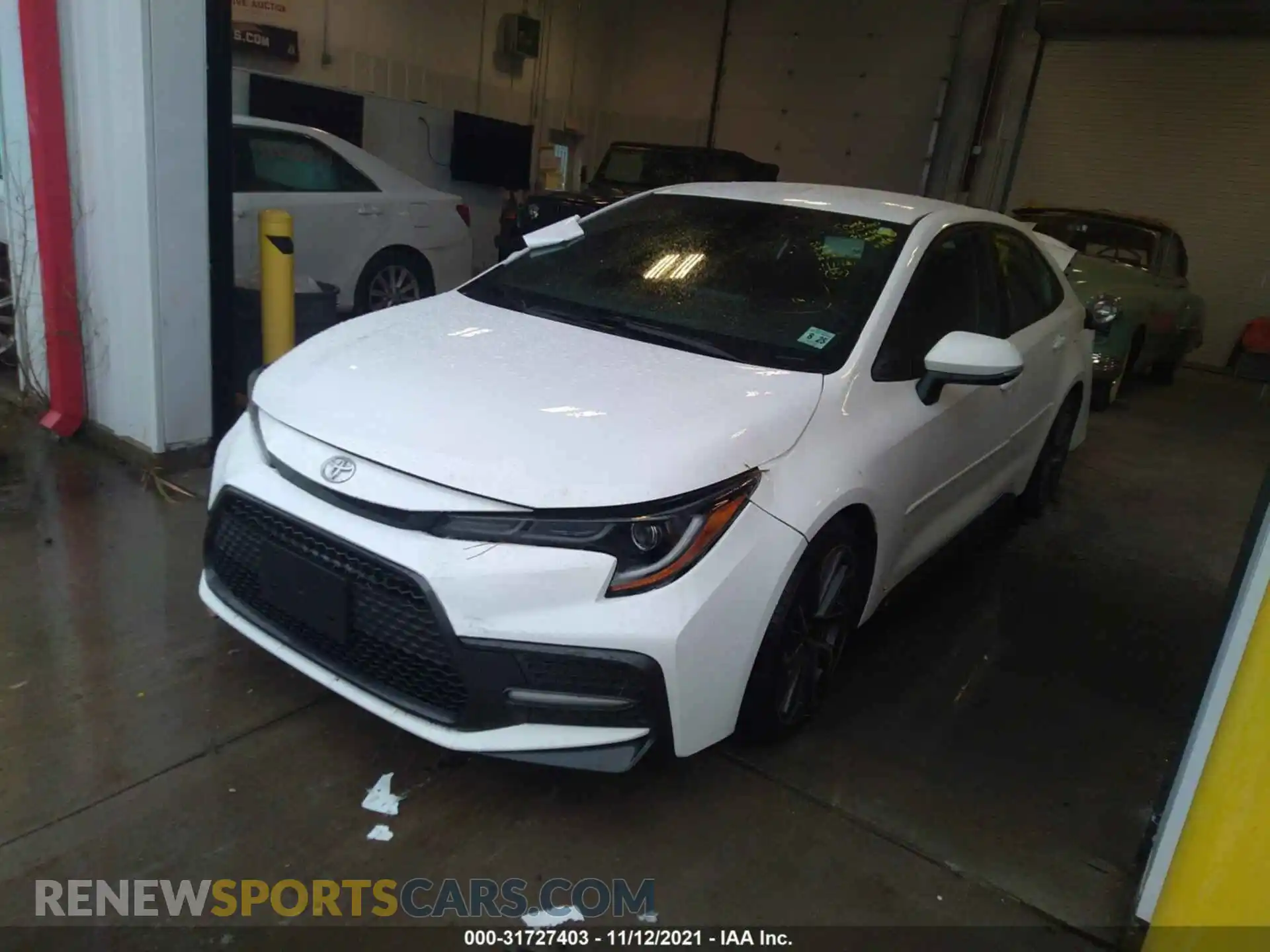 2 Photograph of a damaged car 5YFS4RCEXLP031985 TOYOTA COROLLA 2020