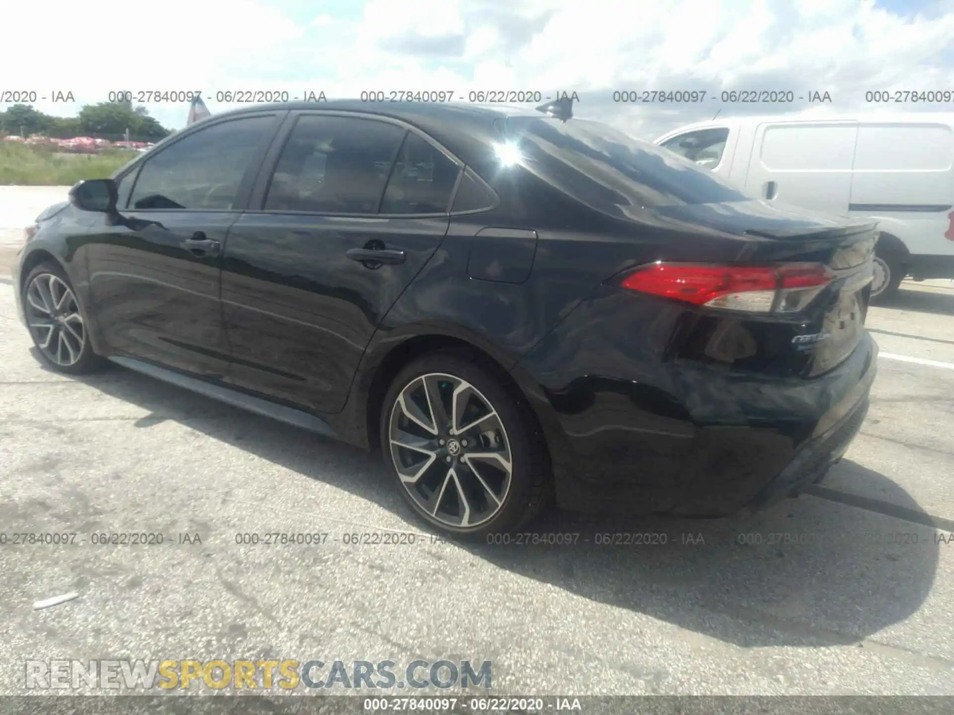 3 Photograph of a damaged car 5YFS4RCEXLP032134 TOYOTA COROLLA 2020