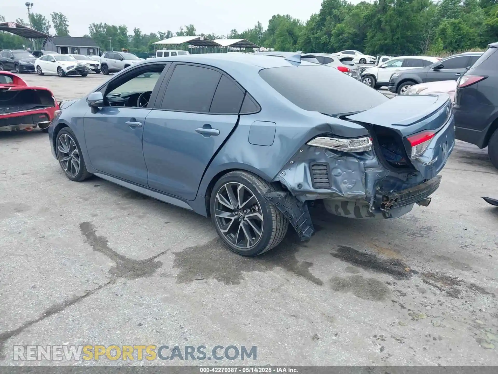 3 Photograph of a damaged car 5YFS4RCEXLP035065 TOYOTA COROLLA 2020