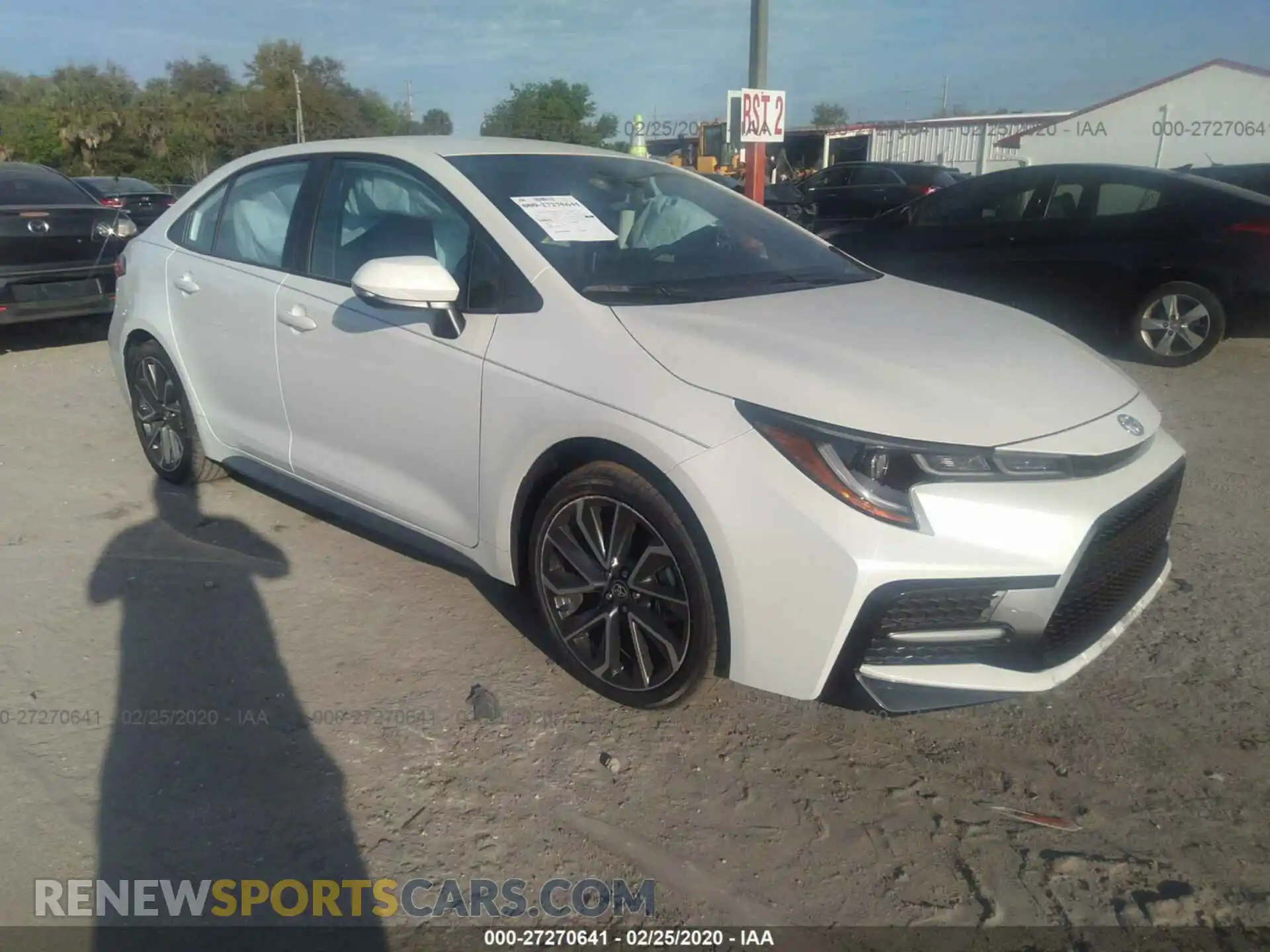 1 Photograph of a damaged car 5YFS4RCEXLP038631 TOYOTA COROLLA 2020