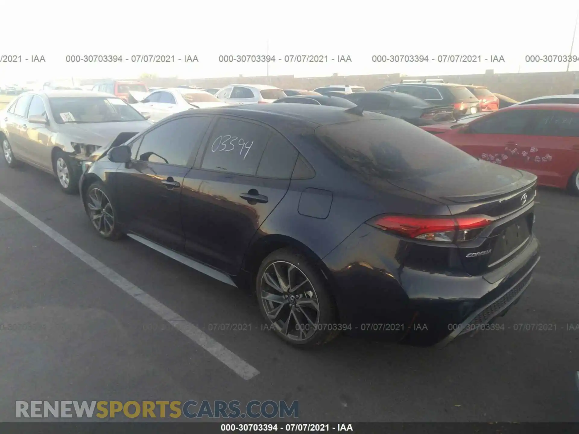 3 Photograph of a damaged car 5YFT4RCE5LP032045 TOYOTA COROLLA 2020