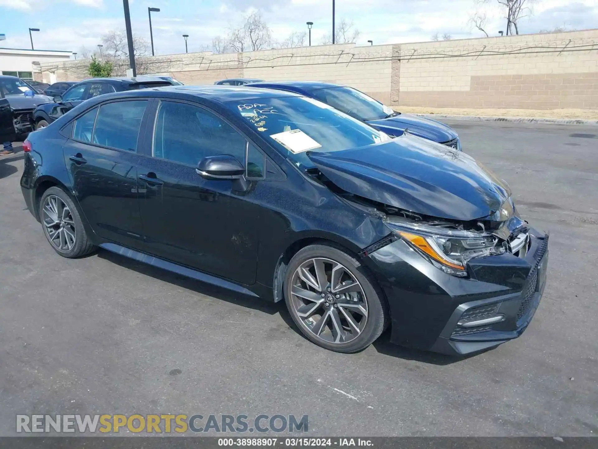 1 Photograph of a damaged car 5YFT4RCE8LP019077 TOYOTA COROLLA 2020