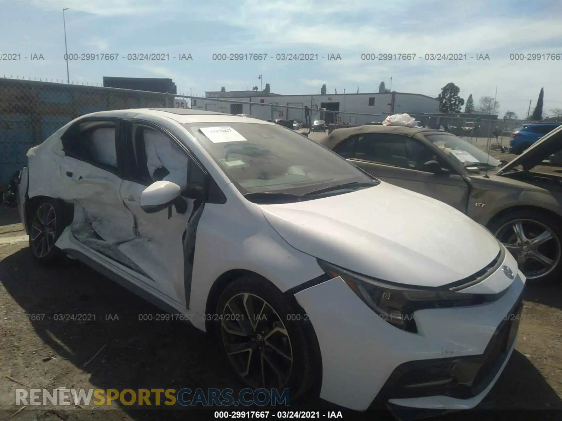 1 Photograph of a damaged car 5YFT4RCE8LP045646 TOYOTA COROLLA 2020
