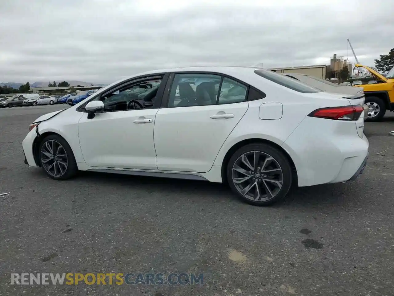 2 Photograph of a damaged car 5YFT4RCEXLP056812 TOYOTA COROLLA 2020
