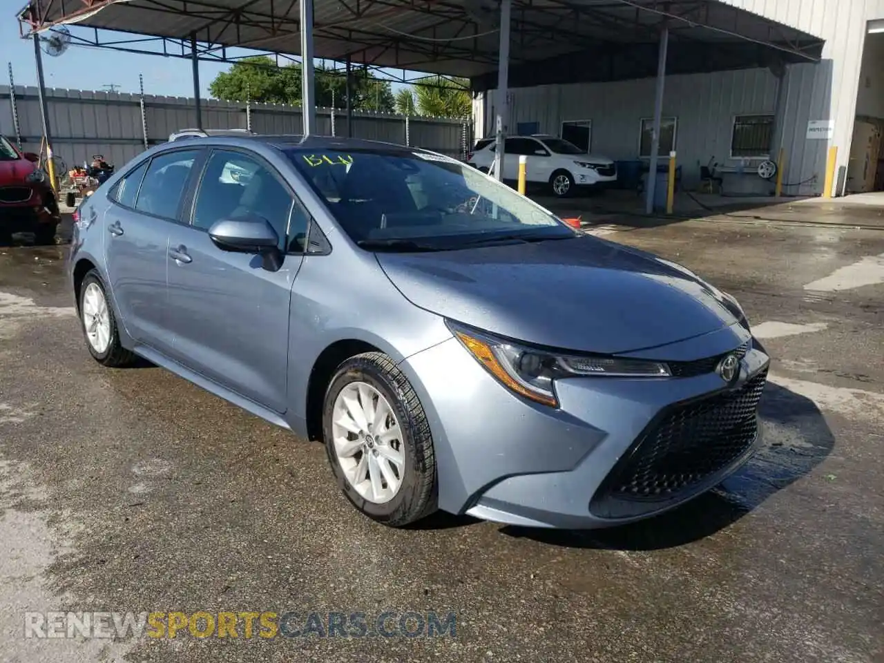 1 Photograph of a damaged car 5YFVPRAE5LP115297 TOYOTA COROLLA 2020