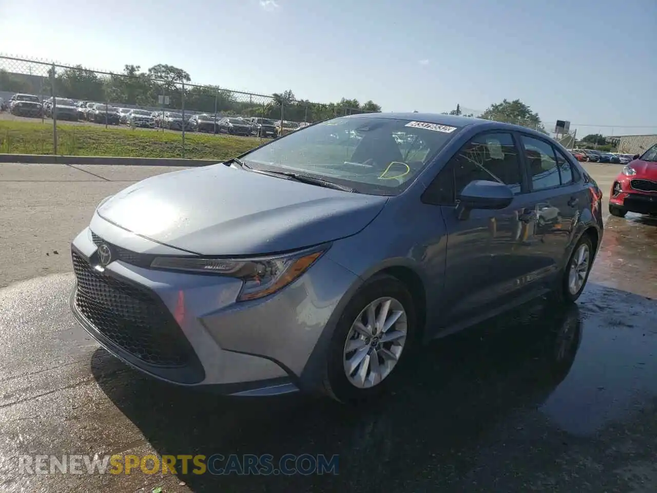 2 Photograph of a damaged car 5YFVPRAE5LP115297 TOYOTA COROLLA 2020