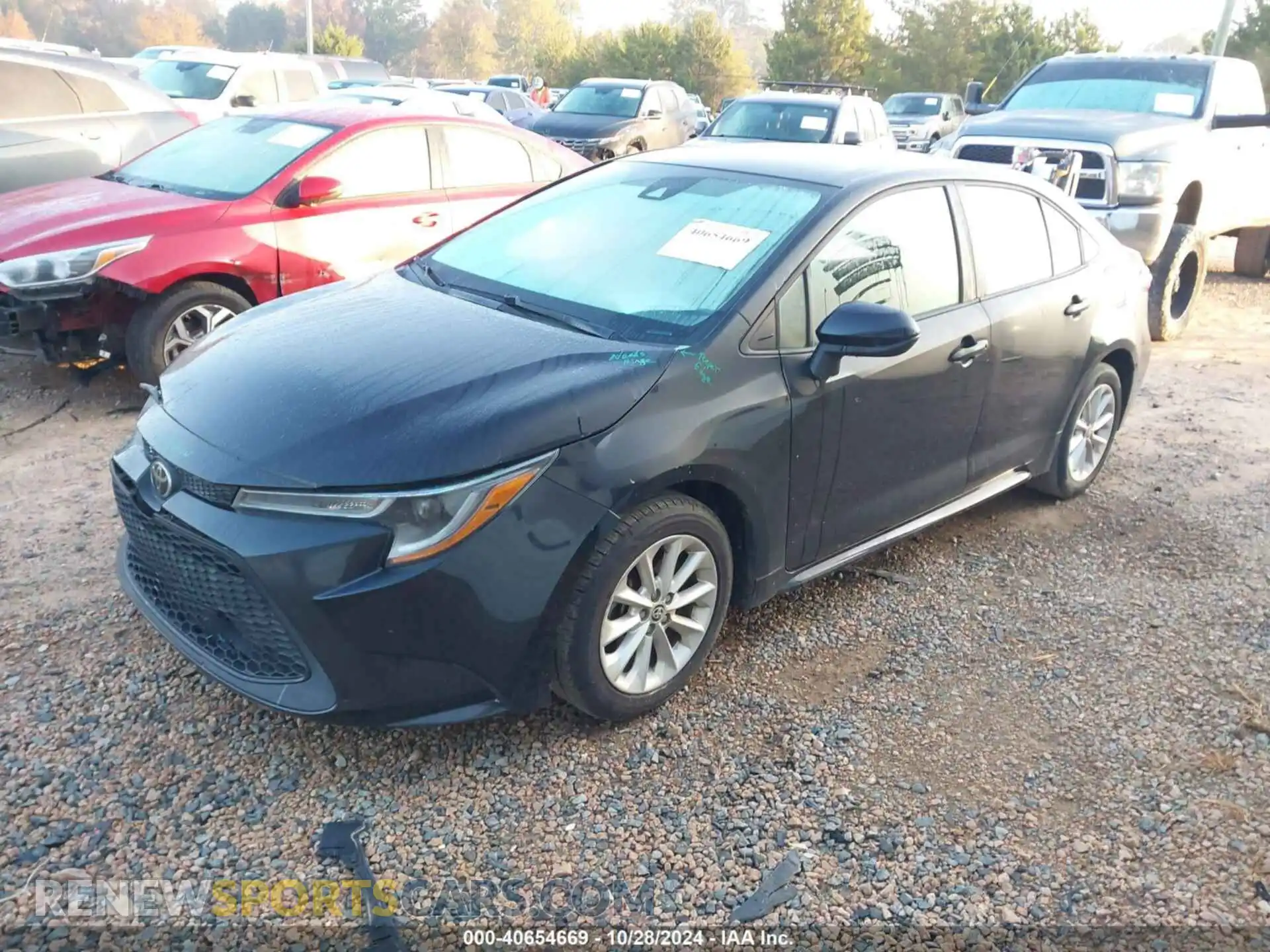 2 Photograph of a damaged car 5YFVPRAE9LP122687 TOYOTA COROLLA 2020
